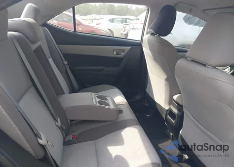 2018 Toyota Corolla Le z USA, uszkodzony, nr VIN 5YFBURHE7JP854072